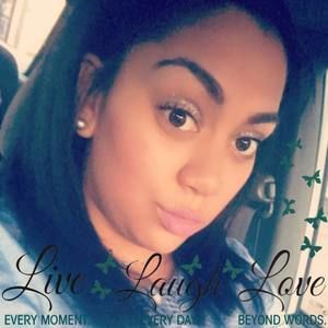 Meet your Posher, Stephanie